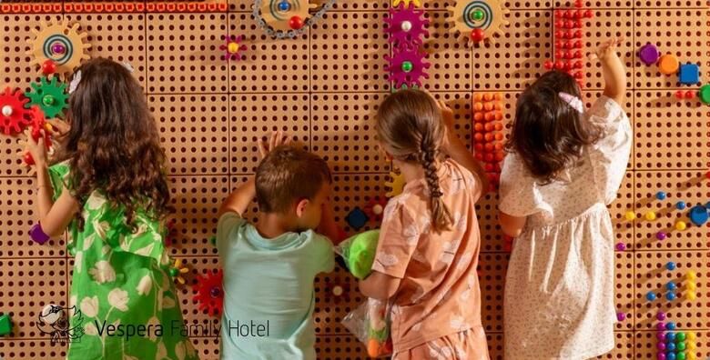 Pedikura i manikura - Akcija, popust i sniženje. (ponuda: 260949)