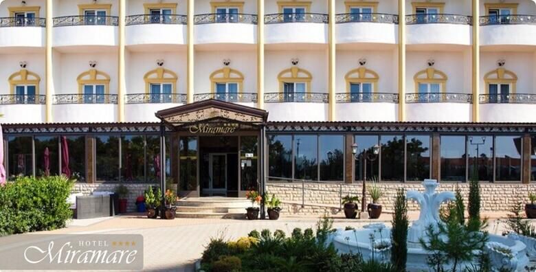 Hotel Miramare 4  Vodice  2 nocenja s polupansionom za 2 odraslih  GRATIS paket za 1 dijete do 11 99 godina i 1 dijete do 4 99 godina