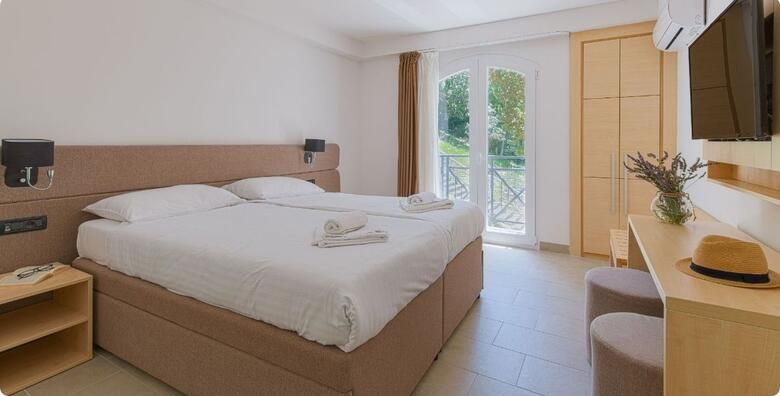 2 djece boravi gratis - Akcija, popust i sniženje. (ponuda: 261029)