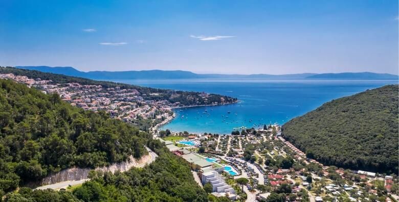 LJETO U ISTRI  1 ili vise nocenja s doruckom za 2 do 6 osoba  GRATIS paket za 1 dijete do 4 99 godina u boutique hotelu Villa Annette 4 