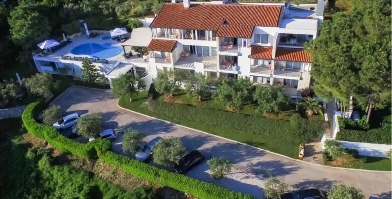 ODMOR U ISTRI  1 ili vise nocenja s doruckom za 2 do 6 osoba  GRATIS paket za 1 dijete do 4 99 godina u boutique hotelu Villa Annette 4 