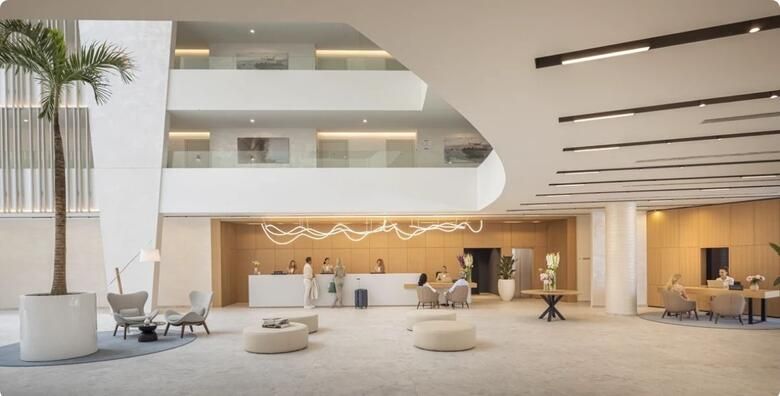 POSEBNA PONUDA Luksuzan odmor u Khalani Hotel 5 by Aminess  4 nocenja s polupansionom za 2 ili 3 osobe i 1 dijete uz koristenje bazena i wellness oaze