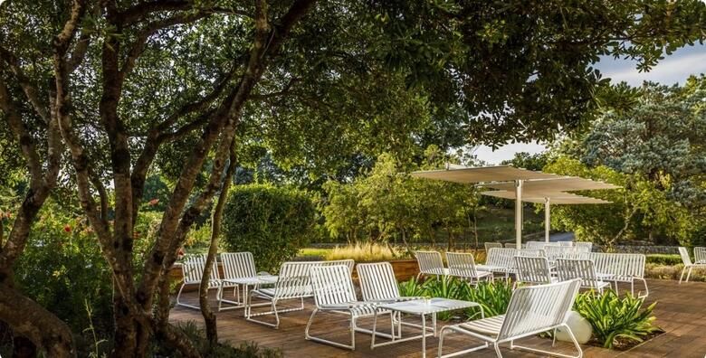 POSEBNA PONUDA Svibanj u Magal Maradiso Hotelu 3 by Aminess  2 nocenja s polupansionom za 2 odrasle osobe i 1 dijete na samo 100 metara od plaze