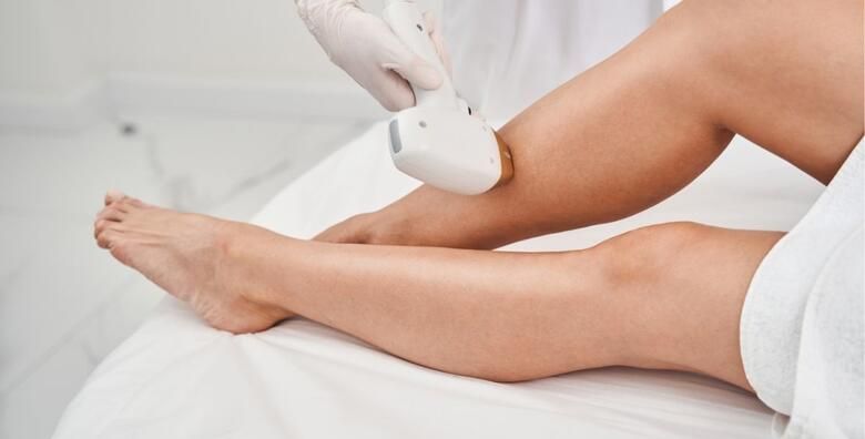 Moda - Akcija, popust i sniženje. (ponuda: 261322)