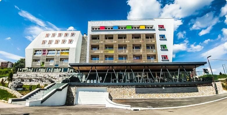 Bjelasnica  1 nocenje s doruckom za dvoje  GRATIS paket za 1 dijete do 5 99 godina u Hotelu Han 4 