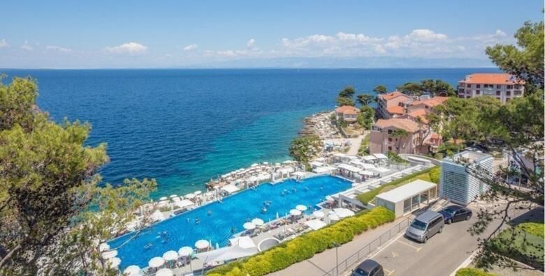 POSEBNA PONUDA Pocetak ljeta u Vitality Hotelu Punta 4  Losinj  2 nocenja s polupansionom za 2 odrasle osobe i 1 dijete uz koristenje bazena sauna te fitness centra