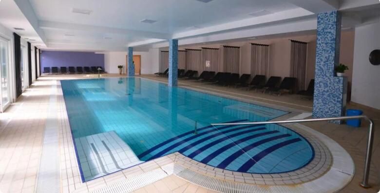 POSEBNA PONUDA Hotel La Luna 4  Pag  3 nocenja s ALL INCLUSIVE uslugom za 2 osobe  GRATIS paket za do 2 djece