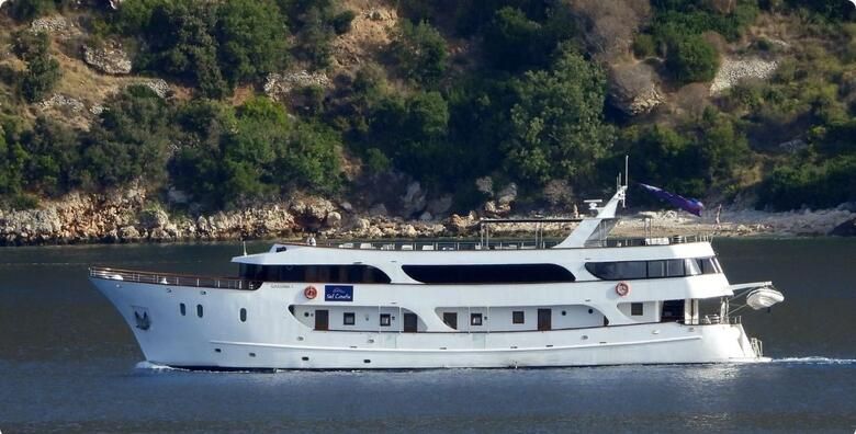 KRSTARENJE JADRANOM  7 ili 8 dana krstarenja hrvatskom obalom i otocima s polaskom iz Krka i ukljucenim polupansionom
