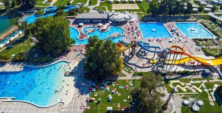 MEDITERAN MOBILNE KUCICE  2 3 4 ili 5 nocenja za do 6 osoba uz kupanje u najvecem vodenom parku u srednjoj Europi