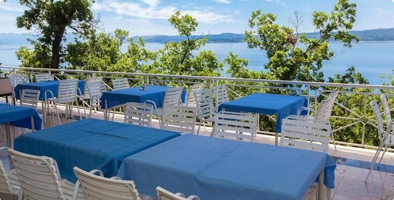Spica seozne Holiday Resort Kacjak 2  5 nocenja s polupansionom za 2 osobe na svega par koraka od mora