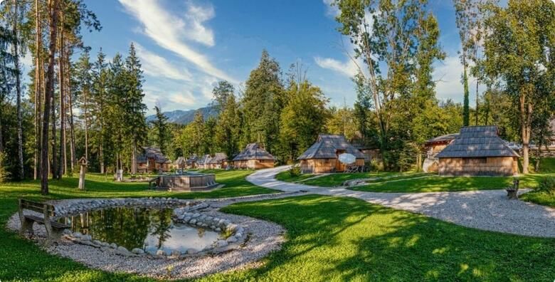 Slovenia Eco Resort  1 ili vise nocenja za do 5 osoba u drvenoj kucici u stilu pastirskih koliba i koristenje saune
