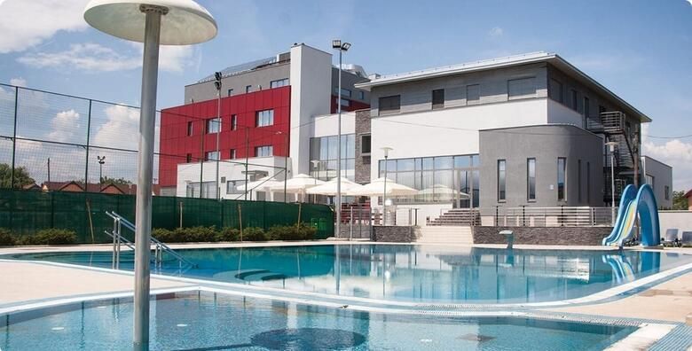 Wellness odmor u Hotelu Sport 4  1 ili vise nocenja s polupansionom za 2 osobe  gratis paket za 1 dijete do 5 godina uz koristenje saune i unutarnjeg bazena