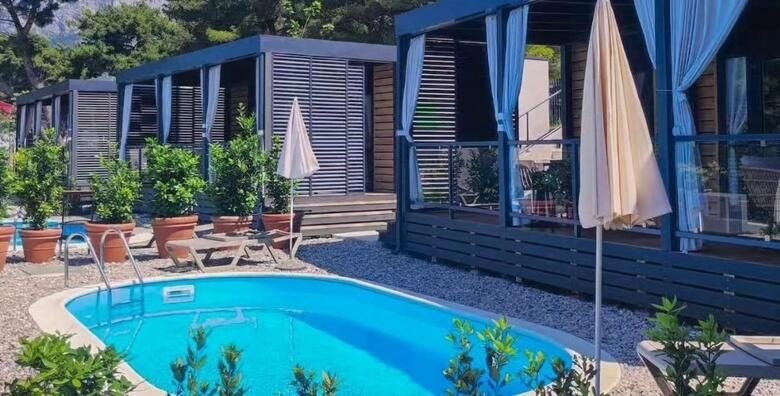 Park Villas by Morenia 4  2 5 ili 7 nocenja ALL INCLUSIVE za do 4 odraslih i 2 djece do 11 99 godina u Deluxe kamping vili s privatnim grijanim bazenom