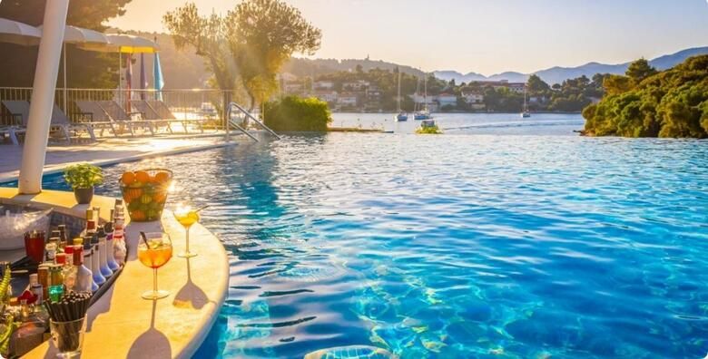 POSEBNA PONUDA KORCULA Aminess Vival Port9 Resort 4  2 nocenja s polupansionom za 2 osobe i 1 dijete ili 3 osobu