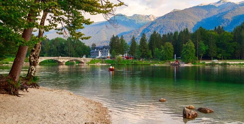 Odmor u Bohinju  provedite dane u idili carobnog jezera uz 2 nocenja s doruckom za dvoje  GRATIS paket za 1 dijete u Pansionu PrPristavc