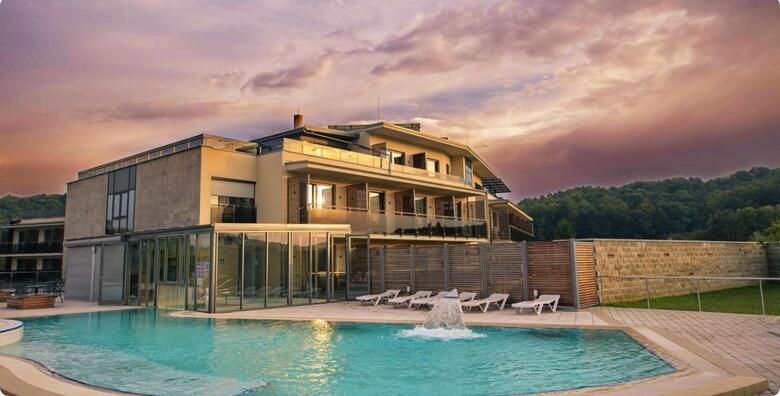 Hotel Bioterme 4  Slovenija  2 nocenja s polupansionom za 2 osobe uz koristenje bazena sauna fitnessa te animaciju
