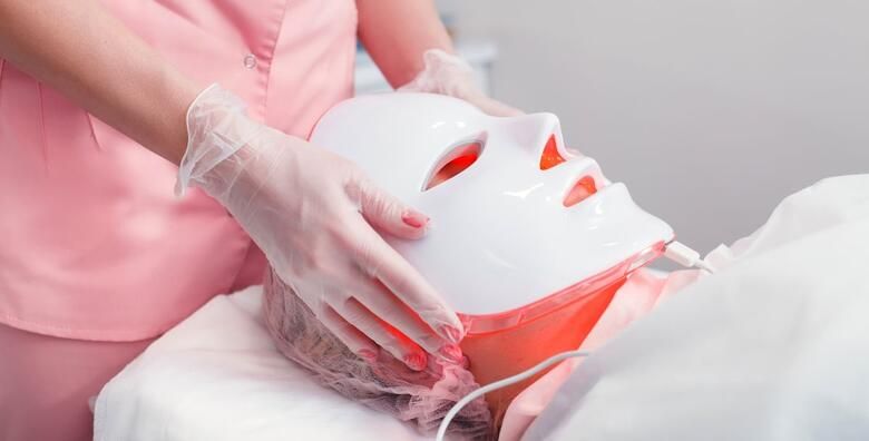 5 tretmana Botox efekta bez igle  LED maska po 60 minu Aura Beauty Studiju