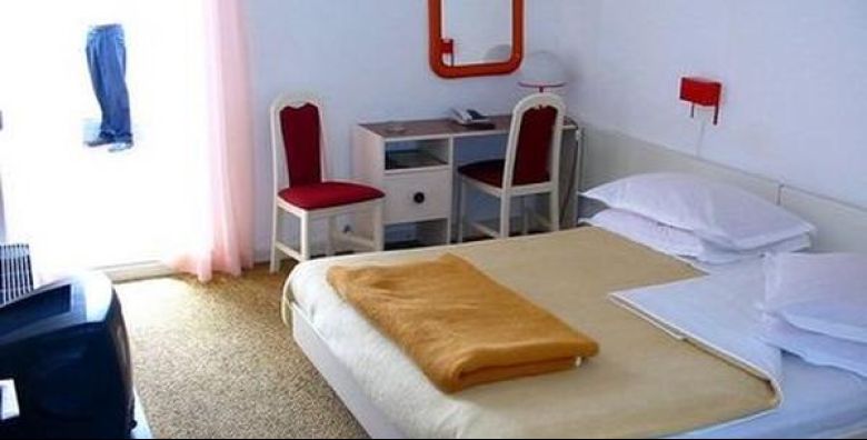 Hoteli Podgora dionicko drustvo